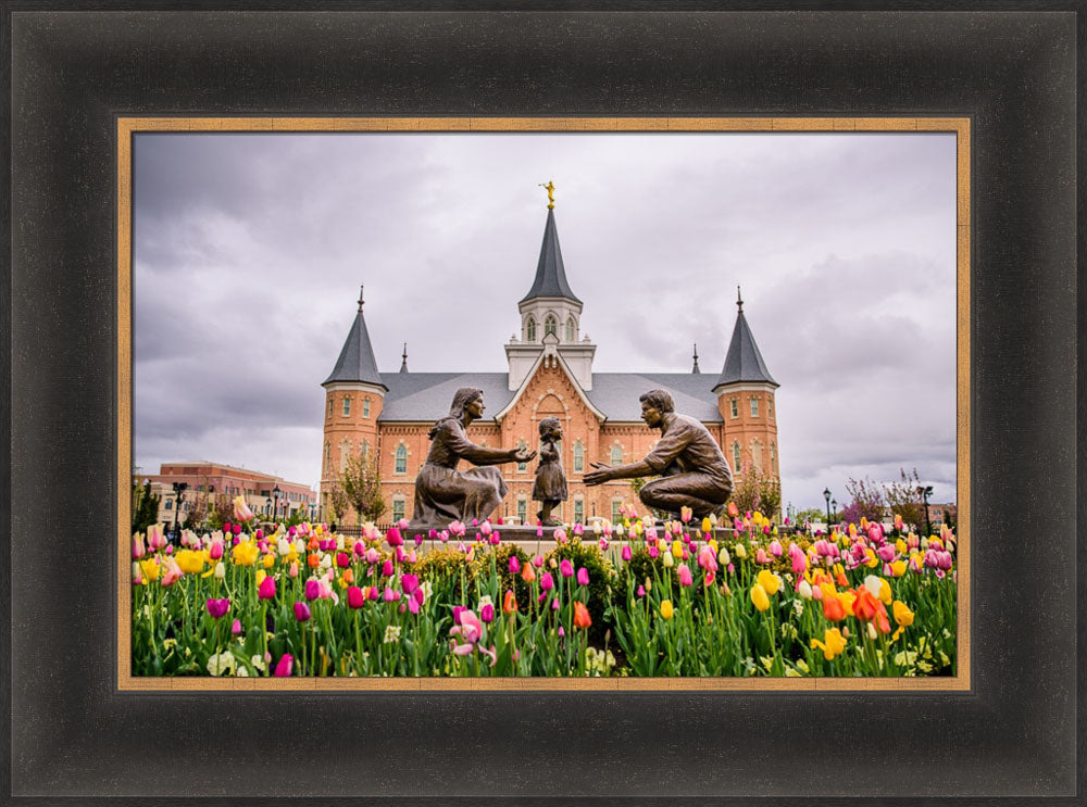 Provo City Center Temple - Springtime Family