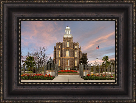 Logan Temple - Gate Tulips