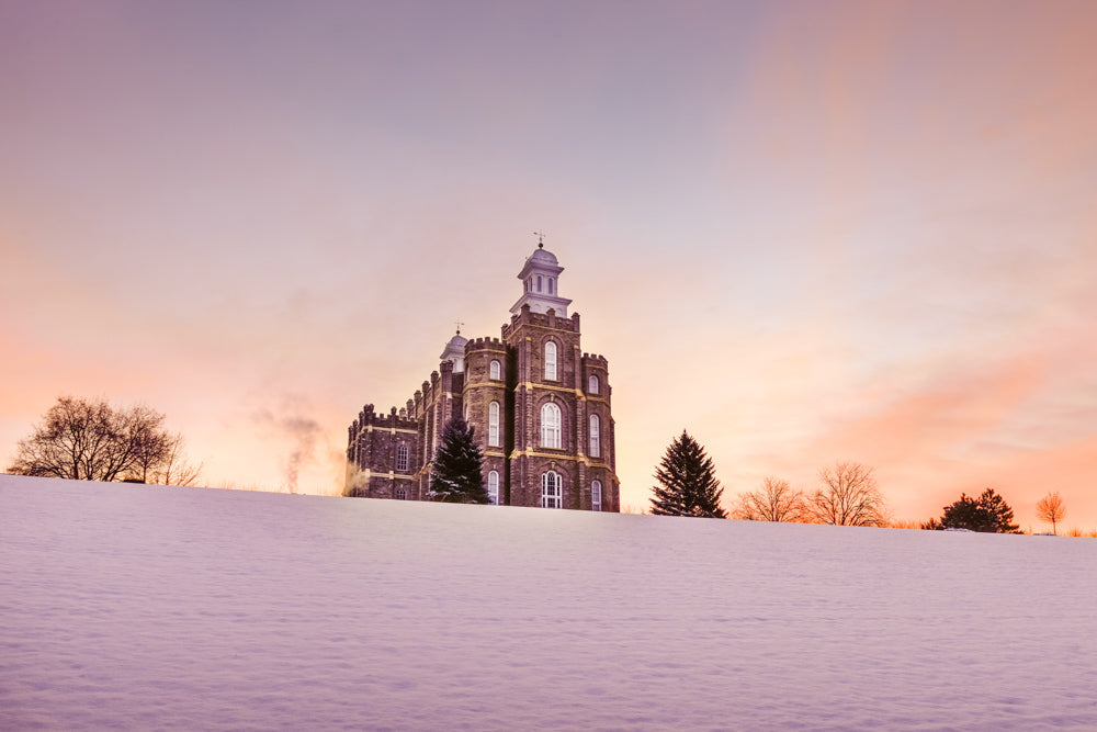 Logan Temple - Sunrise in the Snow