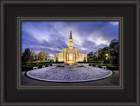 Houston Temple - Circle Courtyard