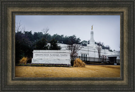 Birmingham Temple - Golden Sign
