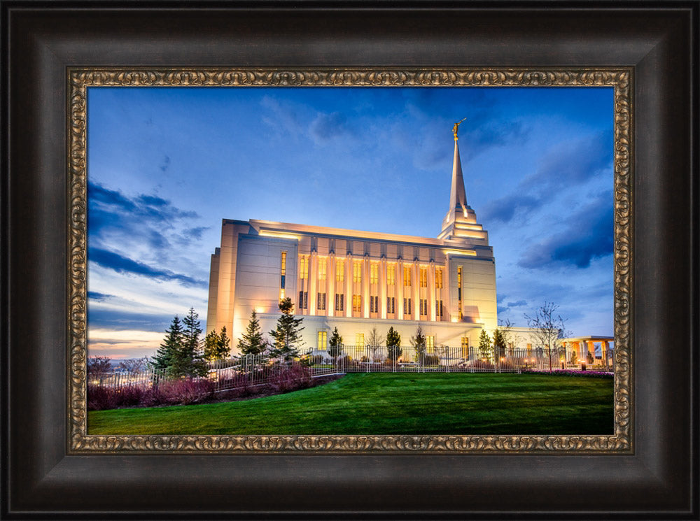 Rexburg Temple - Twilight from the Side